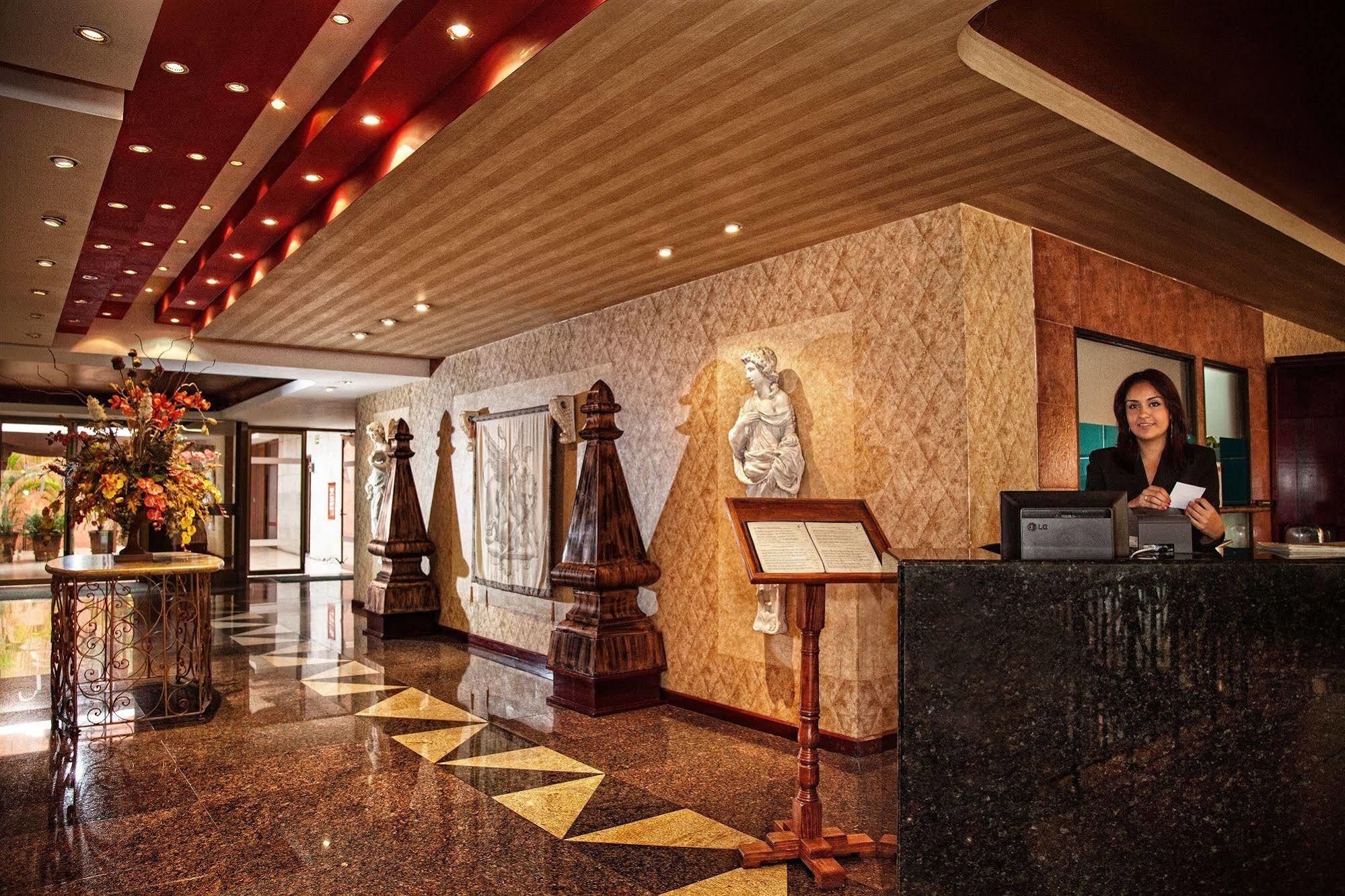 Hotel Cervantes Guadalajara Exterior foto